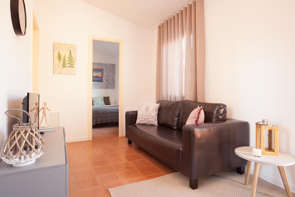 Click&Flat Europa Fira Apartments L'Hospitalet de Llobregat Exterior foto